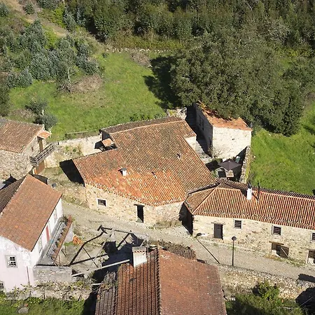 Casa Do Ze Sapateiro * Ferraria de Sao Joao