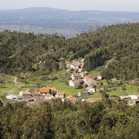 Casa Do Ze Sapateiro * Ferraria de Sao Joao