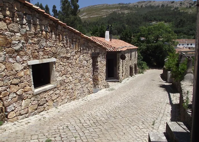 Pensionat Casa Do Ze Sapateiro Ferraria de São João