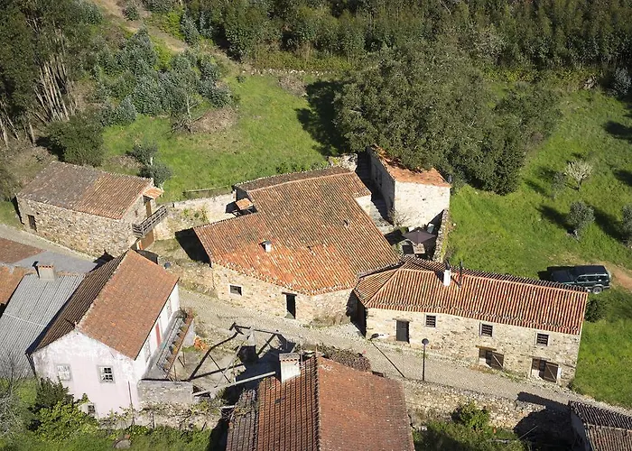 Casa Do Ze Sapateiro 3* Ferraria de São João